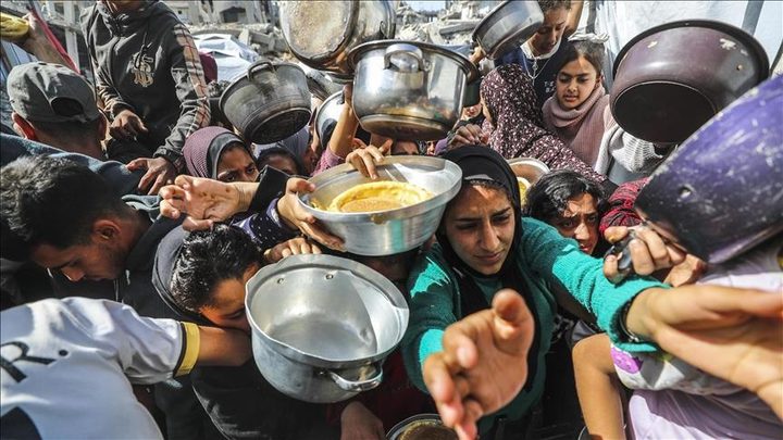 الأونروا: إسرائيل تستخدم المساعدات الإنسانية سلاحاً ضد المدنيين في غزة
