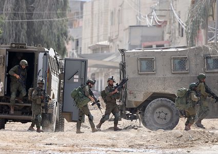 إخطارات هدم واعتقالات.. الاحتلال يواصل التصعيد في الضفة الغربية