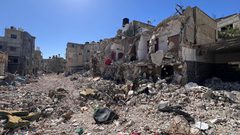 الاحتلال يواصل عدوانه على طولكرم ومخيميها لليوم 101 على التوالي