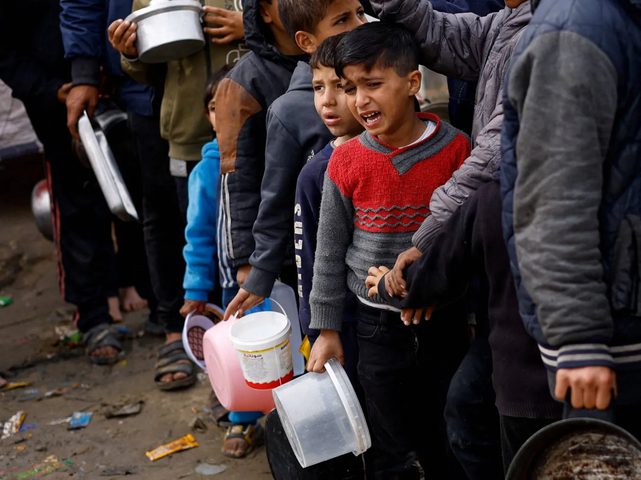 رئيس الوزراء الفلسطيني: غزة أصبحت "منطقة مجاعة"