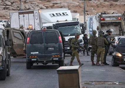 إصابات جندي و4 مستوطنين في عمليتين منفصلتين بجنين والخليل وسط تشديدات عسكرية