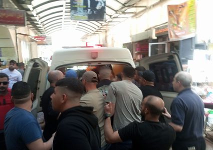 إصابات واشتباكات خلال اقتحام قوات كبيرة من جيش الاحتلال لأحياء البلدة القديمة في مدينة نابلس ومنطقة الدوار.