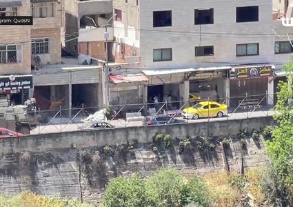 إصابات واشتباكات خلال اقتحام قوات كبيرة من جيش الاحتلال لأحياء البلدة القديمة في مدينة نابلس ومنطقة الدوار.