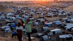 الإعلامي الحكومي بغزة: نرفض مخططات الاحتلال إنشاء مخيمات عزل قسري