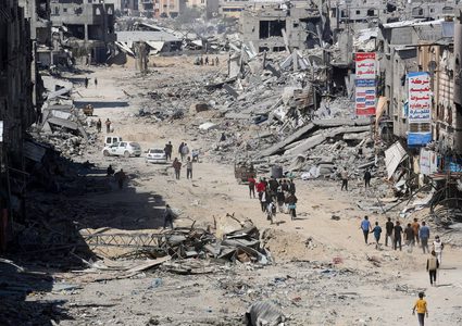 أربعة شهداء في قصف الاحتلال منزلين بحي الرمال ومخيم النصيرات