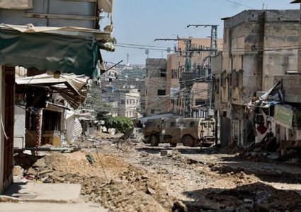 الاحتلال يواصل عدوانه على مدينة طولكرم ومخيميها لليوم الـ103 على التوالي