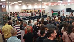 إلغاء ندوة إسرائيلية في معرض سالونيك للكتاب ورفض الإبادة