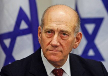 اولمرت : غزة ارض فلسطينية ويجب علينا الانسحاب منها والتوصل الى صفقة