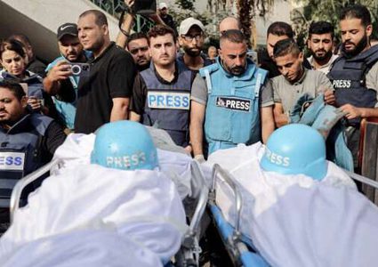 215 شهيدا من الصحفيين جراء العدوان على غزة