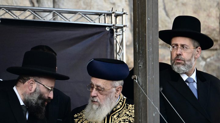 الحاخام الأكبر لإسرائيل: إذا أجبرونا على الانضمام إلى الجيش فسنسافر جميعًا