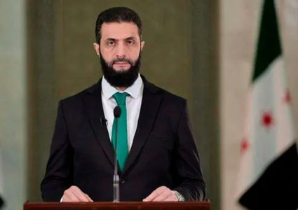 الشرع: رفع العقوبات "قرار تاريخيّ وشجاع" ولن نسمح بتقسيم سوريا وهي لكل السوريين