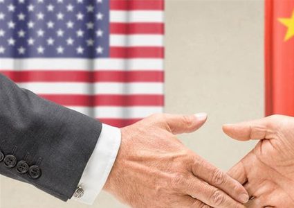 تخفيضات الرسوم الجمركية الإضافية بين بكين وواشنطن تدخل حيز التنفيذ