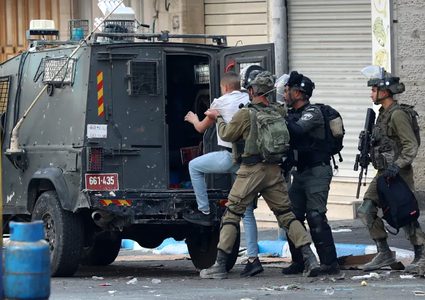 اغتيالات وهدم منازل واعتقالات.. الاحتلال يحاصر طوباس وطمون بالضفة