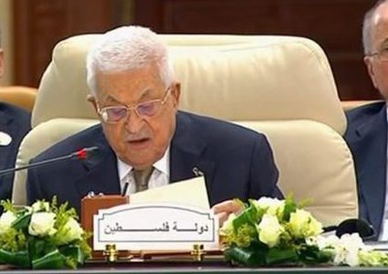 الرئيس يصل بغداد للمشاركة في القمة العربية الـ34