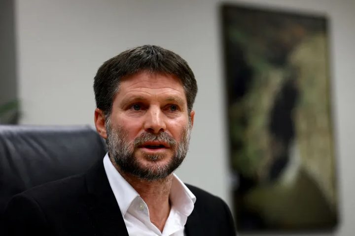 سموتريتش: سندخل الحد الأدنى فقط من الغذاء والأدوية إلى قطاع غزة