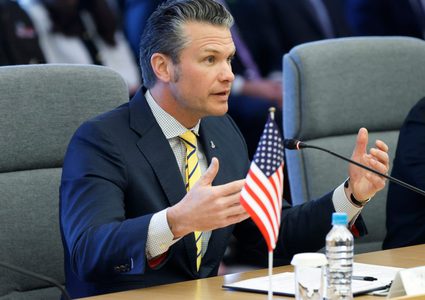 واشنطن تبرر اتفاقها مع الحوثيين وقائد عسكري يحذر من الاستخفاف بهم