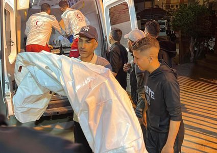 10 شهداء بينهم أم وأطفالها الستة في قصف للاحتلال على رفح ودير البلح