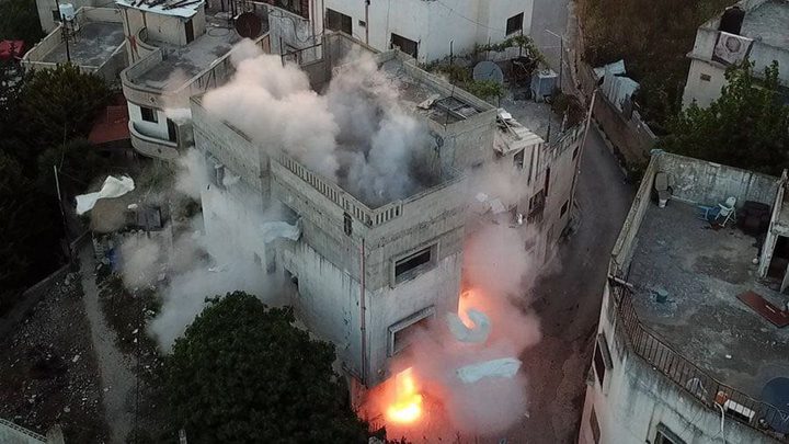 الاحتلال يهدم منزل عائلة الشهيد عبد القادر القواسمي في الخليل للمرة الثانية
