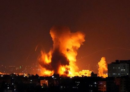 5 شهداء باستهداف للاحتلال قرب دوار حلاوة في جباليا