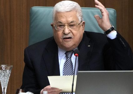 الرئيس يدعو لكسر الحصار وإيصال المساعدات لغزة