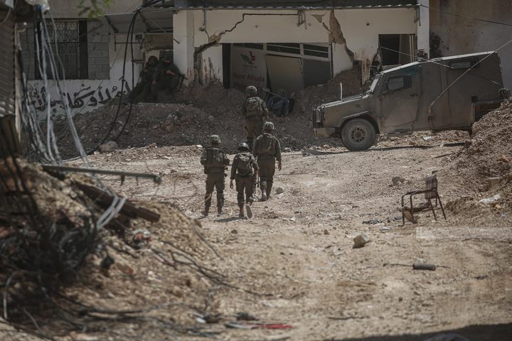 الاحتلال يواصل عدوانه على طولكرم ومخيميها لليوم الـ 118 على التوالي