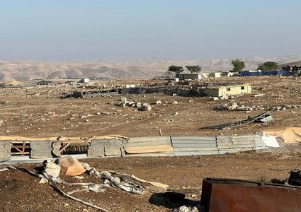 إصابات في هجوم للمستوطنين على تجمع "مغاير الدير" شرق رام الله