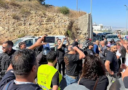 أم الفحم: الشرطة الإسرائيلية تقمع مسيرة تطالب بوقف الحرب على غزة