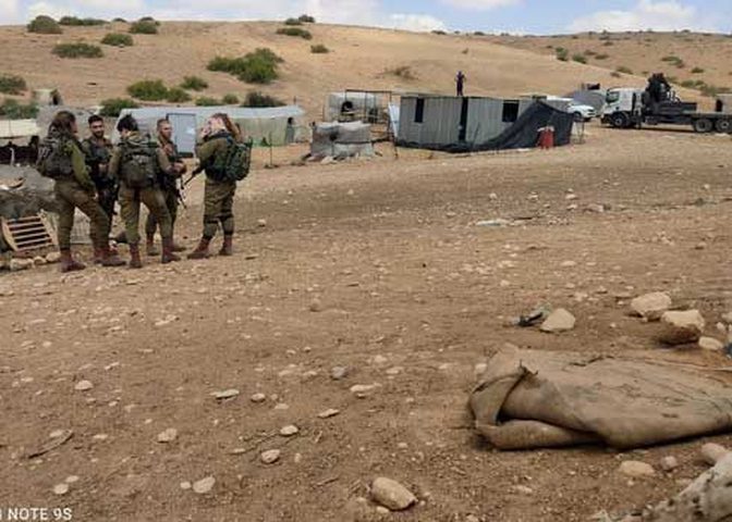 الاحتلال يحتجز شابين في الأغوار الشمالية