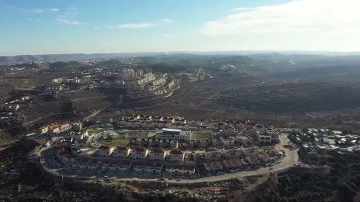 "إسرائيل" لبريطانيا وفرنسا: الاعتراف بفلسطين سيقابله ضم أراضٍ بالضفة