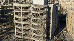 إعلام العبري ينشر للمرة الأولى بعض الأماكن التي تضررت من ضربات صواريخ حزب الله شمال فلسطين المحتلة.