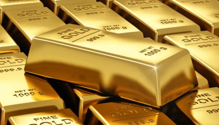 الذهب يتراجع ويتجه نحو تكبد خسائر أسبوعية