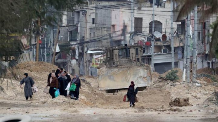 الاحتلال يواصل عدوانه على مدينة طولكرم ومخيميها لليوم الـ124 على التوالي