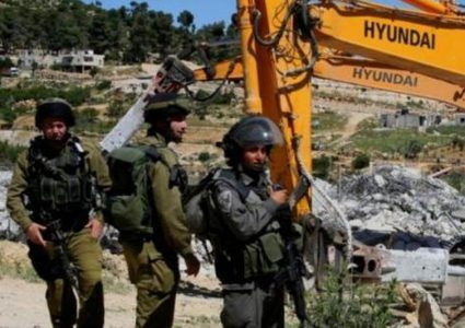 الاحتلال يخطر بهدم منزل في سلوان