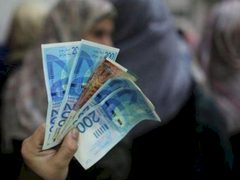 المالية: نعمل على تأمين دفعة للموظفين قبل عيد الأضحى