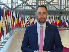 وزير خارجية بلجيكا: ما يجري في غزة كارثة إنسانية وسنرفع صوتنا تجاه إسرائيل