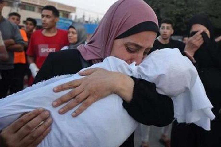 استشهاد طفل متأثرا بإصابته في قصف الاحتلال دير البلح