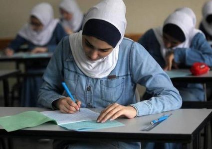 "التربية" تؤكد جاهزيتها لعقد امتحان الثانوية العامة في الضفة وطلبة غزة في الخارج