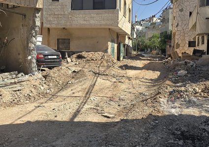 بعد عدوان استمر عدة ساعات: الاحتلال يعتقل 6 مواطنين من طمون والفارعة ويجرف ويدمر