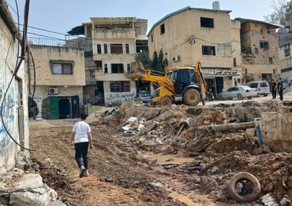 مكرمة رئاسية لـ4445 مواطنا من النازحين من مخيمي طولكرم ونور شمس