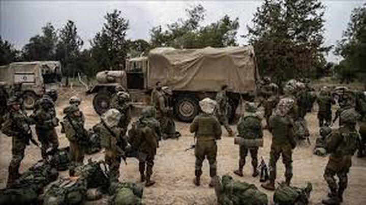 الجيش الإسرائيلي يُرقي ضابطا أمر بإطلاق النار على غزيين رفعوا راية بيضاء