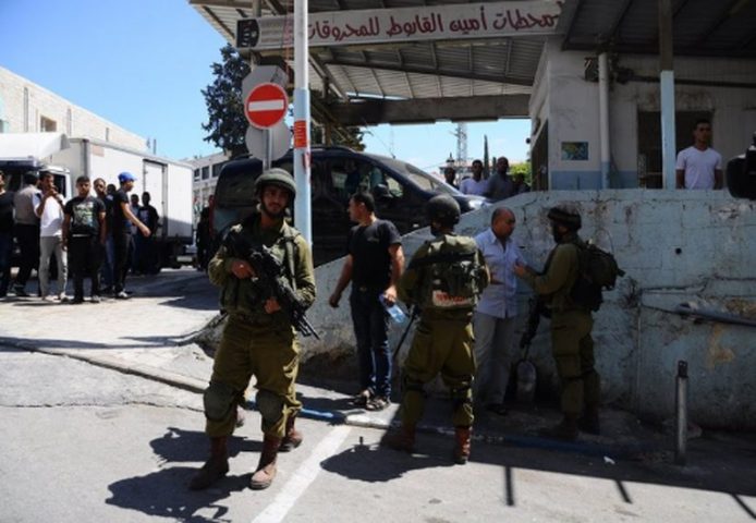 الاحتلال يقتحم مدرسة التحدي في طوباس