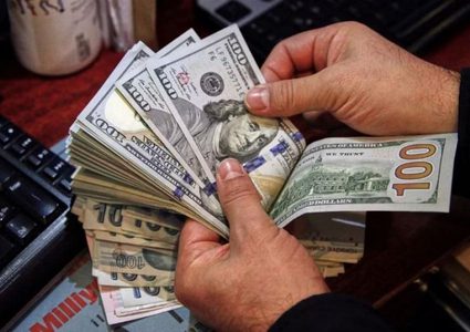 الدولار يتجه نحو تسجيل خسارة للأسبوع الثاني