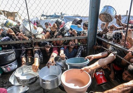 فشل الخطة الامريكية الإسرائيلية للمساعدات واستعداد حكومة غزة لتأمين توزيعها