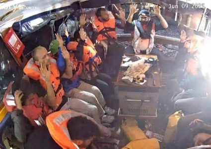 حماس تطالب بالإفراج الفوري عن المتضامنين في سفينة "مادلين"