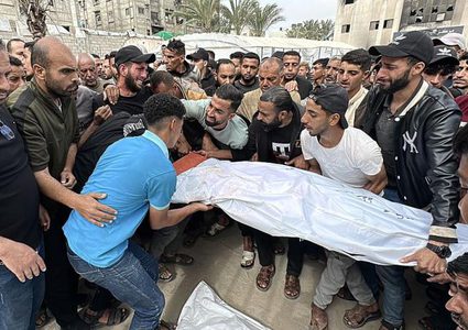 ١٣ شهيدا في قصف الاحتلال لخانيونس