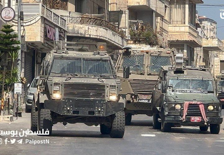 اقتحام منطقة كروم عاشور المحيطة في البلدة القديمة وسط نابلس.