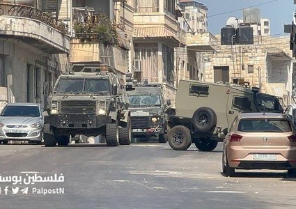 اقتحام منطقة كروم عاشور المحيطة في البلدة القديمة وسط نابلس.