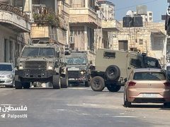 اقتحام منطقة كروم عاشور المحيطة في البلدة القديمة وسط نابلس.