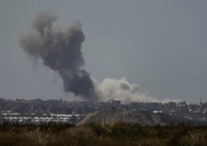 انقطاع الإنترنت والاتصالات الأرضية في محافظتي غزة والشمال