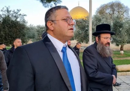 بن غفير يقتحم الأقصى برفقة كبار ضباط شرطة الاحتلال